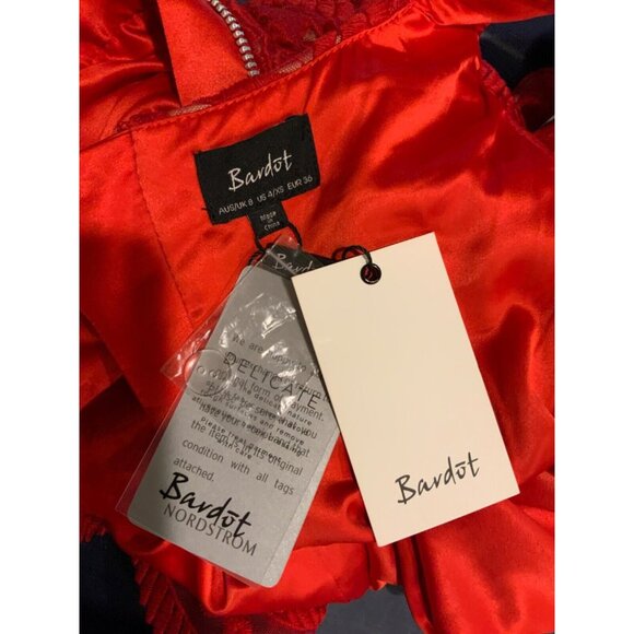 Bardot Lipstick Red Leaf Embroidered Sheath Dress, NWT! $139, Size 4 - Picture 7 of 7